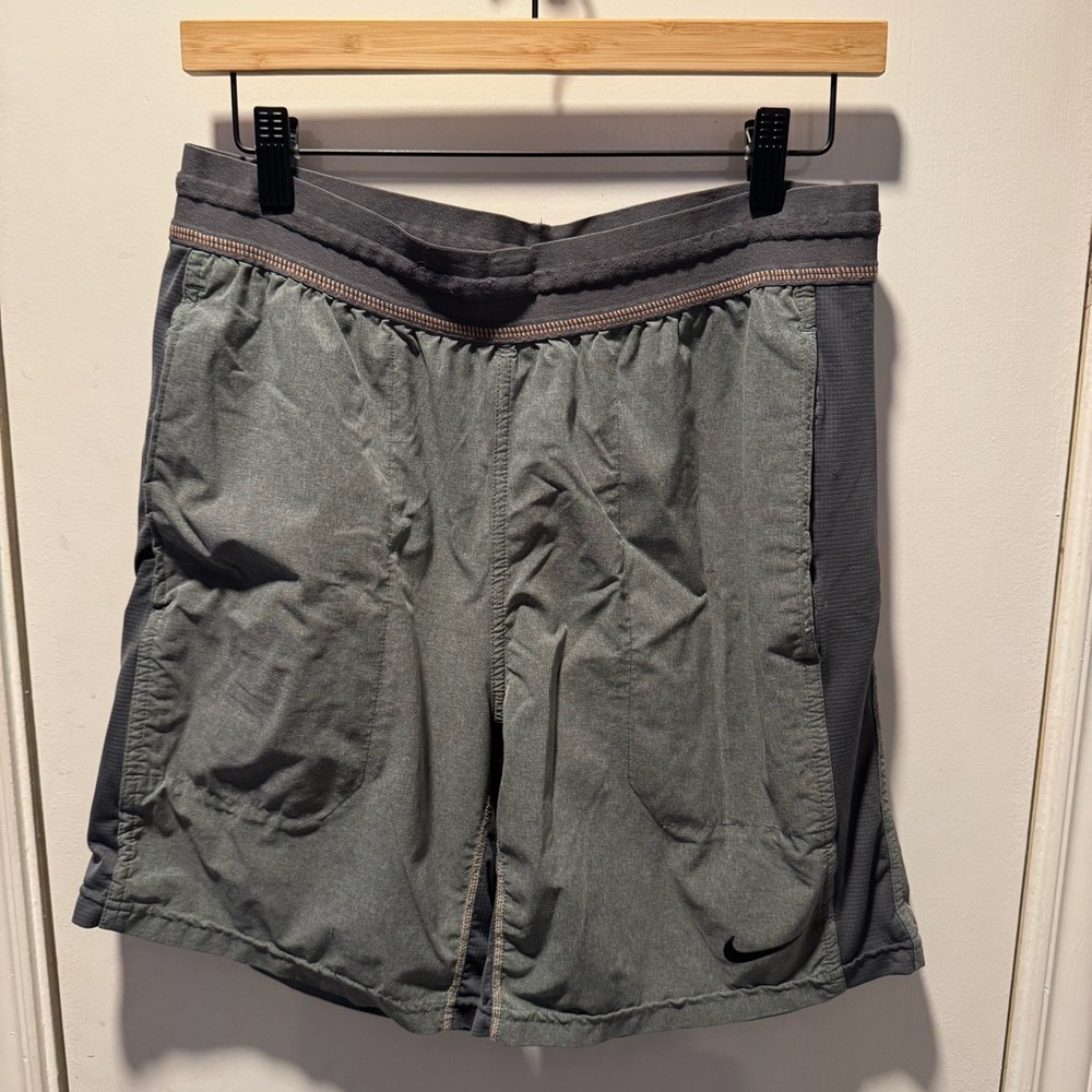 Nike Men's Yoga Dark Gray Athletic Shorts